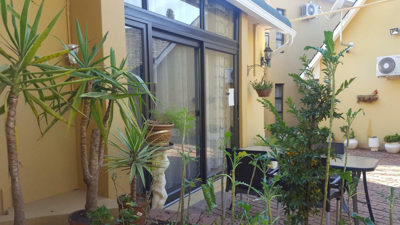 Villa Mikamora Joanesburgo Exterior foto